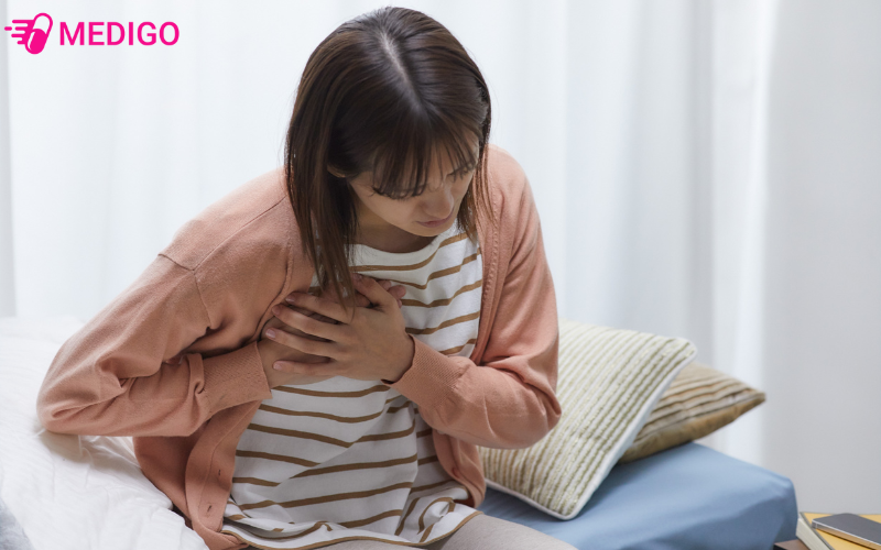 ung-thu-vu-gay-dau-vung-nguc