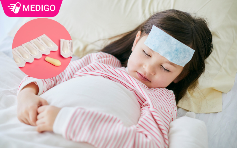 Nen-dat-thuoc-hau-mon-cho-tre-khi-co-co-bieu-hien-sot-cao