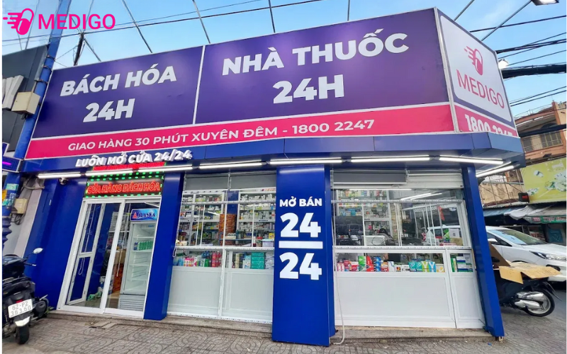 He-thong-nha-thuoc-24h-luon-mo-cua-suot-ngay-dem