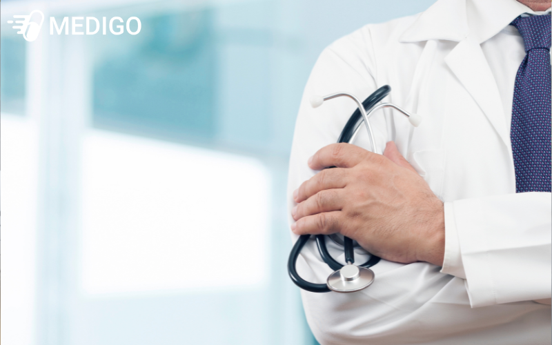 Khi-nao-thi-benh-nhan-nam-da-dau-nen-di-kham-bac-si-da-lieu