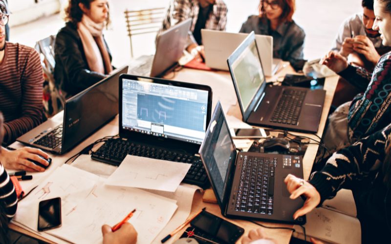 Can-benh-dot-quy-ngay-cang-xuat-hien-nhieu-hon-o-nguoi-tre-tuoi