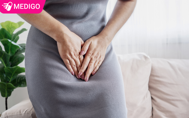 Vùng kín có mùi hôi sau quan hệ là bị gì? 6 Nguyên nhân và cách xử lý triệt để