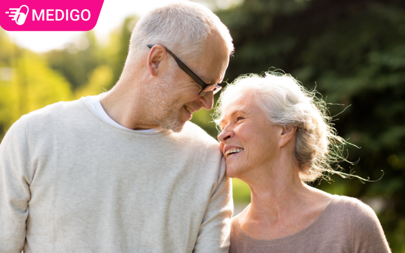 Nguoi-cao-tuoi-can-than-trong-khi-su-dung-thuoc