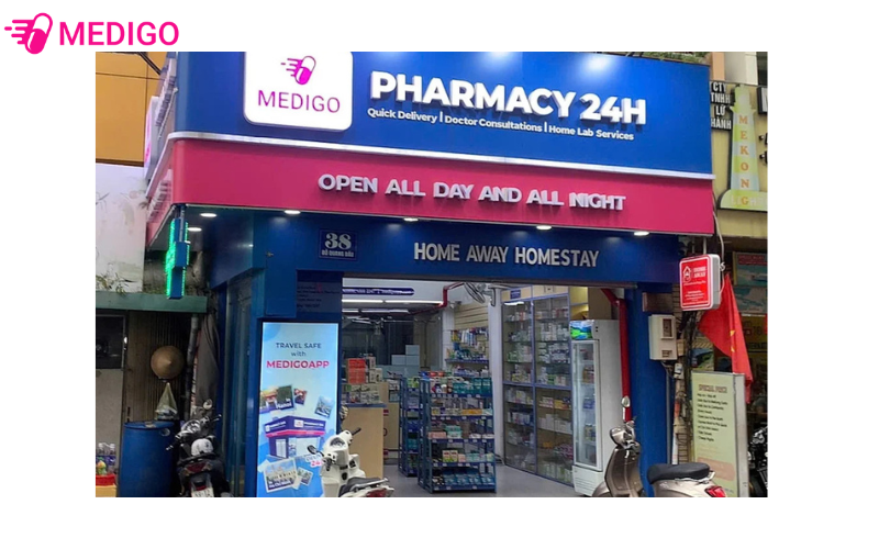 Nha-thuoc-toa-lac-ngay-trung-tam-Quan-1