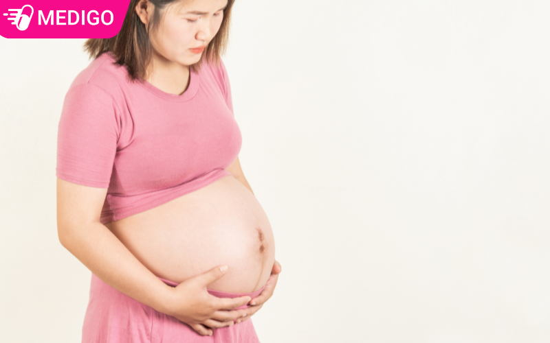 Khí hư màu vàng khi mang thai có ảnh hưởng đến em bé không?