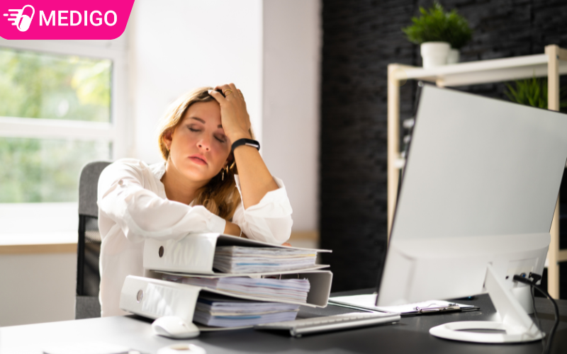 Khí hư màu vàng do stress: Mối liên hệ ít người biết