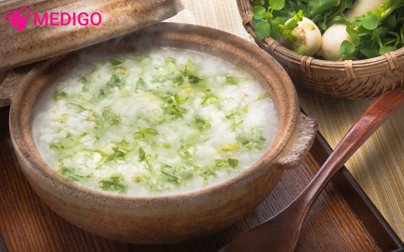 Uu-tien-cac-thuc-an-mem-va-long-cho-tre-trong-qua-trinh-benh