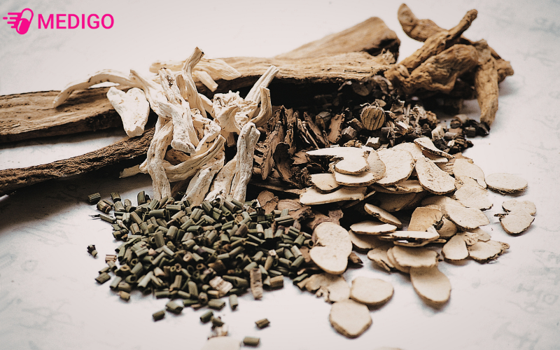 bach-thuoc-la-vi-thuoc-co-truyen-trong-dong-y-voi-nhieu-loi-ich-suc-khoe