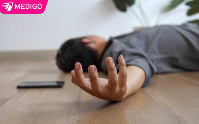 Bệnh co giật do sốt và động kinh khác nhau như thế nào? 6 bước sơ cứu