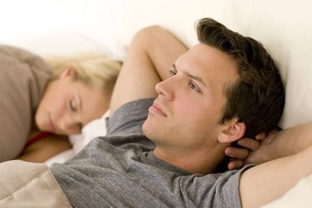 Bệnh giang mai lây qua đường nào?