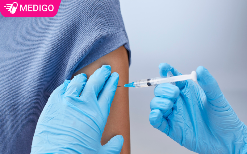 Tiem-phong-Vaccine-sot-xuat-huyet-cung-la-mot-trong-cac-bien-phap-phong-tranh