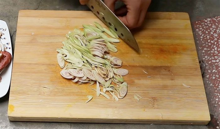 hướng dẫn cách làm tinh dầu sả