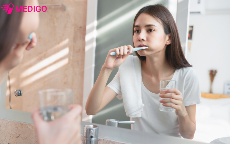 cach-tri-nhiet-mieng-nhanh-tai-nha-ve-sinh-mieng-suc-mieng