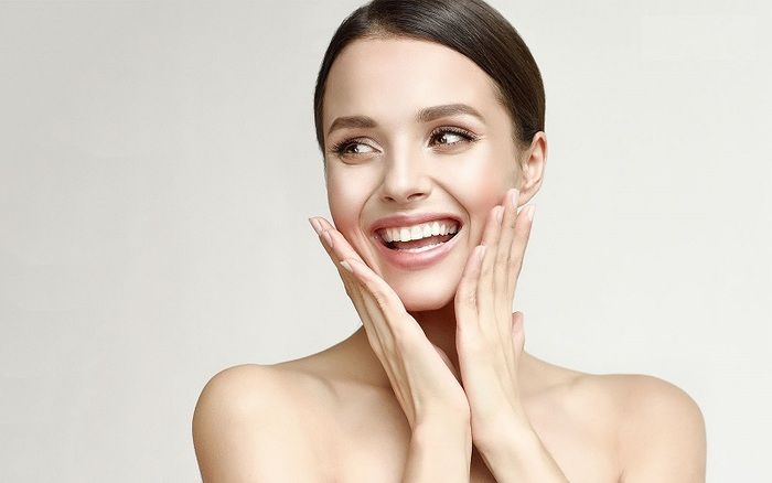 Dùng Retinol vẫn bị lên mụn thì cần làm gì?