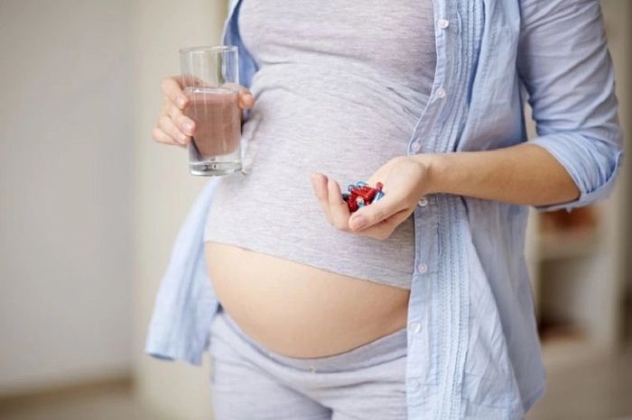 uống thuốc kháng sinh khi mang thai 4 tuần