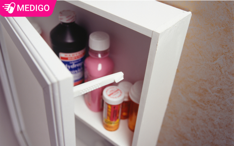 Cach-chu-dong-de-khong-bi-dong-khi-can-thuoc-gap