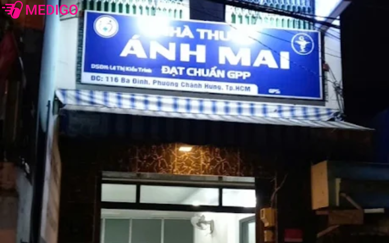 Nha-thuoc-Anh-Mai-nam-ngay-trung-tam-quan-8