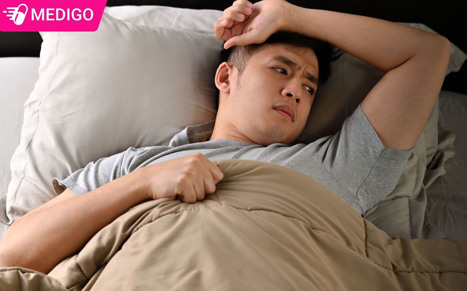 Co-bac-den-xuat-hien-trong-cac-bai-thuoc-nham-ho-tro-dieu-tri-mat-ngu