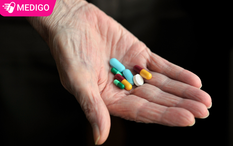 khong-tu-y-phoi-hop-nhieu-loai-thuoc-de-tranh-tac-dung-phu