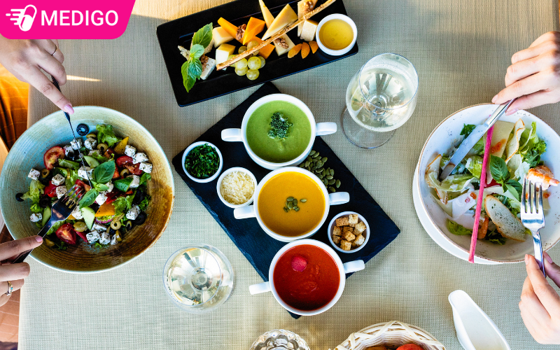 nen-an-uong-lanh-manh-va-uu-tien-thuc-pham-giup-trung-hoa-acid