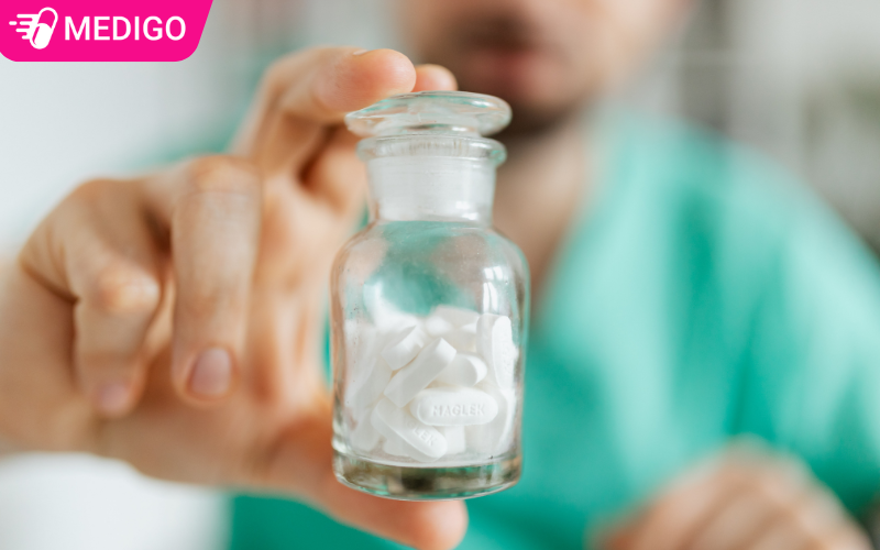 nhom-thuoc-khang-viem-khong-steroid-thuong-duoc-ban-duoi-dang-khong-ke-don